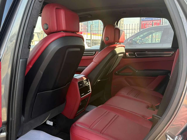 Porsche Cayenne * GTS * ОБДУХВНАЕ* 360* BOSE* ПАНО* - автомобили, коли, обяви за нови и употребявани 9