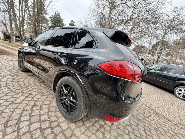 Porsche Cayenne 3.0D* БАРТЕР* Шибедах* Алкантара - автомобили, коли, обяви за нови и употребявани 4