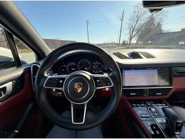 Porsche Cayenne PANO/BOSE/ОБДУХВАНЕ/360 - автомобили, коли, обяви за нови и употребявани 13