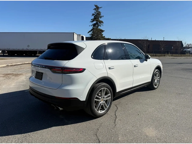 Porsche Cayenne PANO/BOSE/ОБДУХВАНЕ/360 - автомобили, коли, обяви за нови и употребявани 5