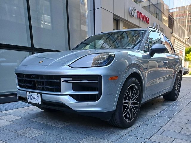 Porsche Cayenne S E-Hybrid / CARFAX - автомобили, коли, обяви за нови и употребявани 0