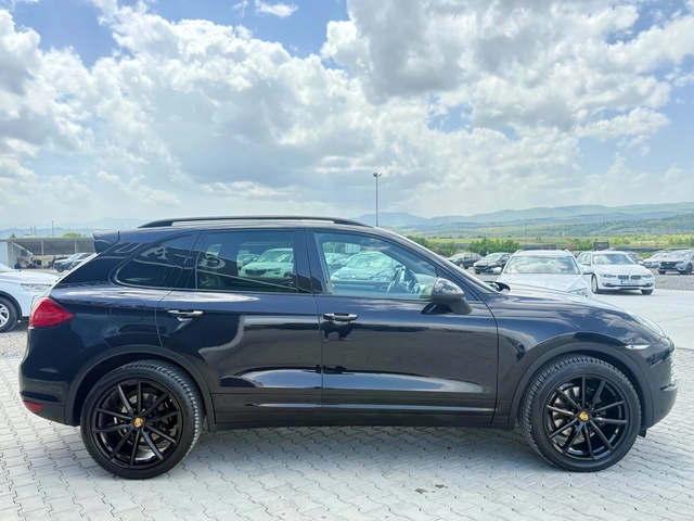 Porsche Cayenne 3.0TDI 240 ks Собствен лизинг !! - автомобили, коли, обяви за нови и употребявани 3