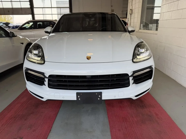 Porsche Cayenne Cayenne - автомобили, коли, обяви за нови и употребявани 1