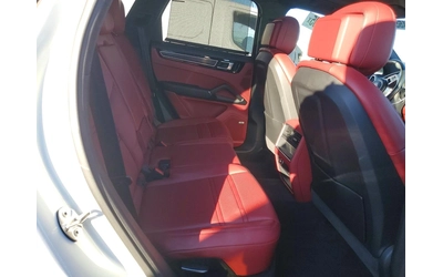 Porsche Cayenne GTS - автомобили, коли, обяви за нови и употребявани 9