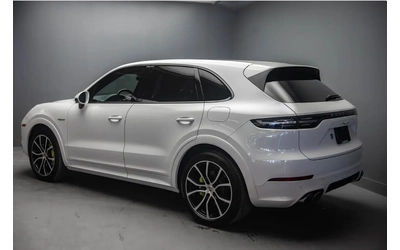 porsche-cayenne - 1