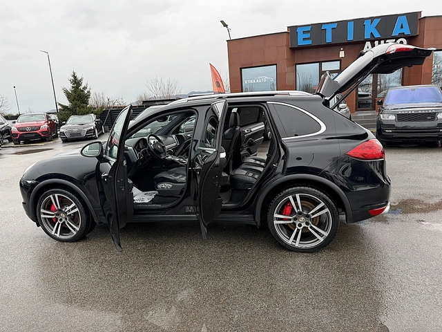 Porsche Cayenne TURBO-500k.c-DISTRONIK-PANORAMA-LED-BIXENON-KAMERA - автомобили, коли, обяви за нови и употребявани 13