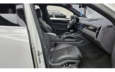Porsche Cayenne 3.0 / ОБДУХ / PDCC / BOSE / PANO - автомобили, коли, обяви за нови и употребявани 13