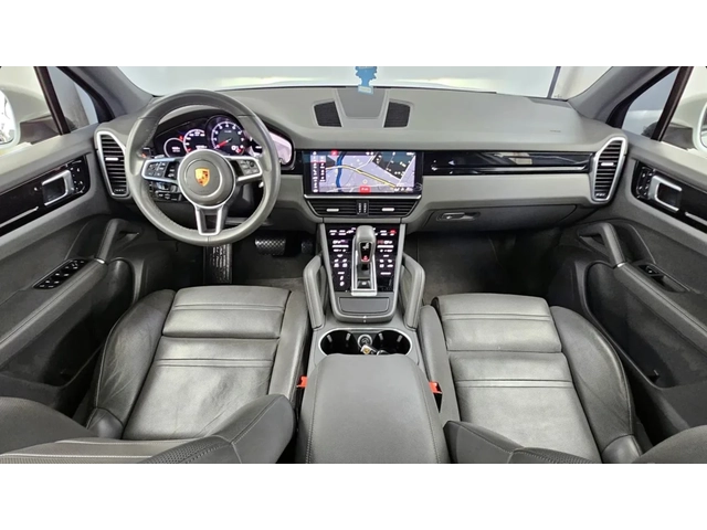 Porsche Cayenne 3.0 / ОБДУХ / PDCC / BOSE / PANO - автомобили, коли, обяви за нови и употребявани 6