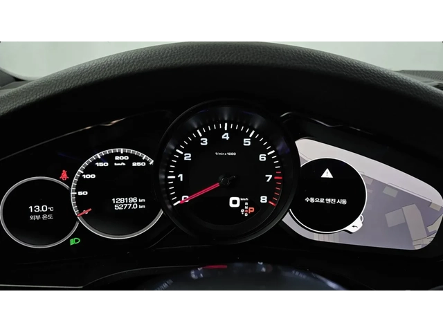 Porsche Cayenne 3.0 / ОБДУХ / PDCC / BOSE / PANO - автомобили, коли, обяви за нови и употребявани 7