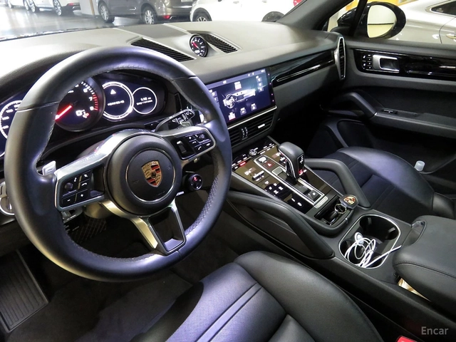 Porsche Cayenne 3.0* КОЖА* ОБДУХВ* НАВИ* ПАНО* 360 - автомобили, коли, обяви за нови и употребявани 6