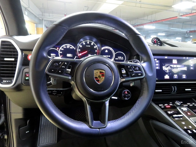 Porsche Cayenne 3.0* КОЖА* ОБДУХВ* НАВИ* ПАНО* 360 - автомобили, коли, обяви за нови и употребявани 7