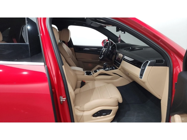 Porsche Cayenne 3.0* HUD* КОЖА* ОБДУХВ* НАВИ* ПАНО - автомобили, коли, обяви за нови и употребявани 8