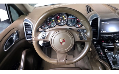 Porsche Cayenne 958* ПОДГРЕВ* ВЪЗДУХ* PANO* - автомобили, коли, обяви за нови и употребявани 7