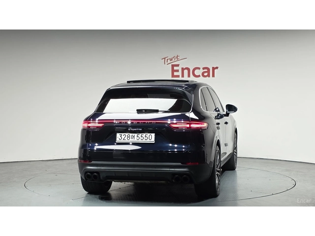 Porsche Cayenne 3.0* HUD* 360* КОЖА* ОБДУХВ* НАВИ* ПАНО - автомобили, коли, обяви за нови и употребявани 3
