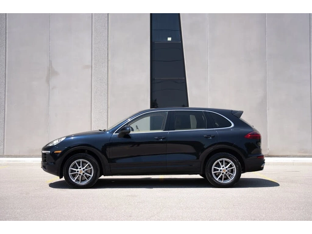 Porsche Cayenne 3.6 AWD* BOSE* PANORAMA* ПОДГРЕВ* КАМЕРА* CARPLAY* - автомобили, коли, обяви за нови и употребявани 1