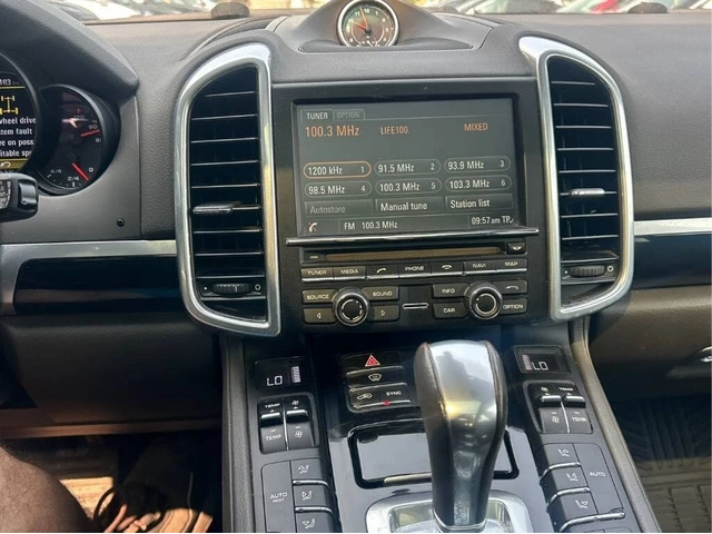 Porsche Cayenne AWD* PANORAMA* ПОДГРЕВ* КАМЕРА* КРАЙНА ЦЕНА* - автомобили, коли, обяви за нови и употребявани 10