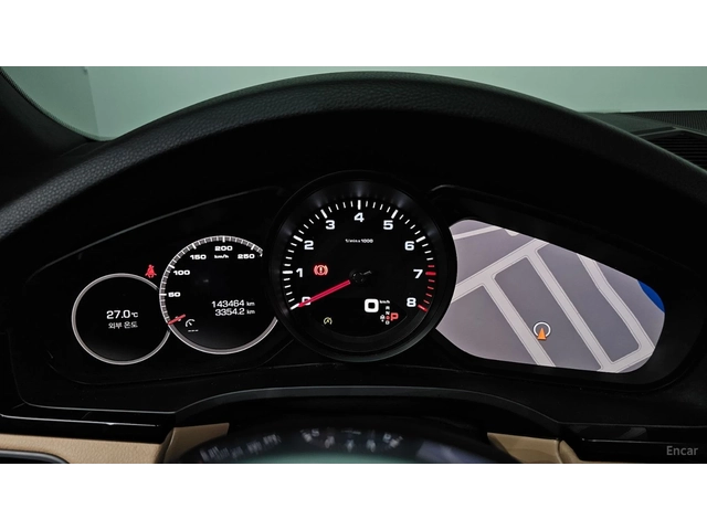 Porsche Cayenne КОЖА* НАВИ* ПАНО* 360* HUD - автомобили, коли, обяви за нови и употребявани 5