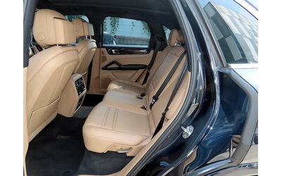 Porsche Cayenne 3.0 AWD - автомобили, коли, обяви за нови и употребявани 6