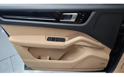 Porsche Cayenne 3.0 - автомобили, коли, обяви за нови и употребявани 15