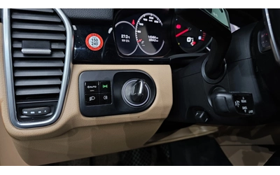 Porsche Cayenne 3.0 - автомобили, коли, обяви за нови и употребявани 9