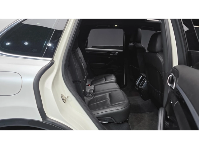 Porsche Cayenne 3.0 Diesel AWD - автомобили, коли, обяви за нови и употребявани 10