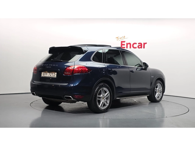 Porsche Cayenne 3.0 Diesel AWD - автомобили, коли, обяви за нови и употребявани 1