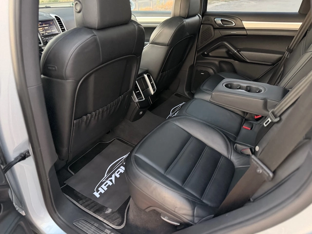 Porsche Cayenne 3.0d= GTS= FACE= ПАНОРАМА= КАМЕРА= BOSE= - автомобили, коли, обяви за нови и употребявани 13