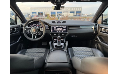 Porsche Cayenne Coupe= 3.0 V6= GT Package= Carbon Pack= - автомобили, коли, обяви за нови и употребявани 9