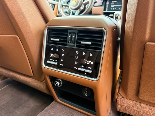 Porsche Cayenne S - автомобили, коли, обяви за нови и употребявани 16