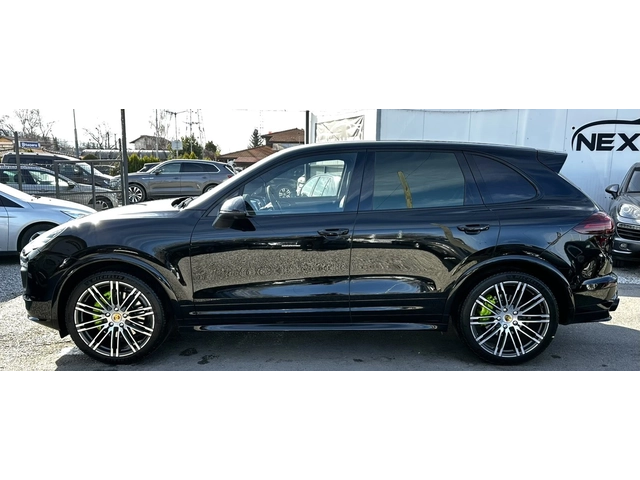 Porsche Cayenne S 4.2D 385HP V8 360'CAM DISTRONIC BOSE - автомобили, коли, обяви за нови и употребявани 7