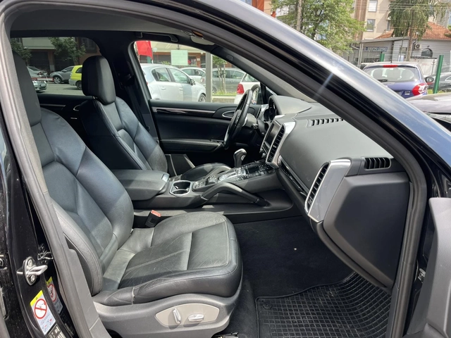 Porsche Cayenne 3.0 DISEL - автомобили, коли, обяви за нови и употребявани 14