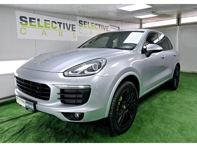 Porsche Cayenne Cayenne S E-Hybrid AWD - автомобили, коли, обяви за нови и употребявани 1