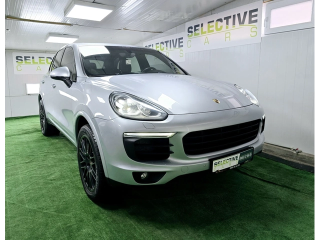 Porsche Cayenne Cayenne S E-Hybrid AWD - автомобили, коли, обяви за нови и употребявани 7