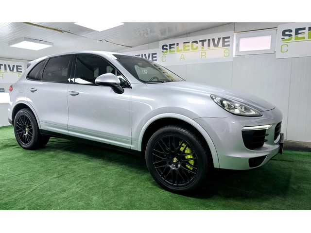 Porsche Cayenne Cayenne S E-Hybrid AWD - автомобили, коли, обяви за нови и употребявани 9