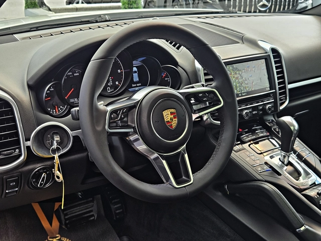 Porsche Cayenne ! S/3.0TDI/LED/CAMERA/PANO/ПОДГРЕВ/ОБДУХ/BOSE/LIZI - автомобили, коли, обяви за нови и употребявани 9
