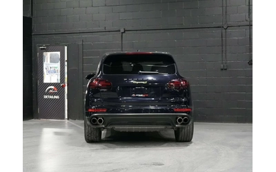 porsche-cayenne - 2