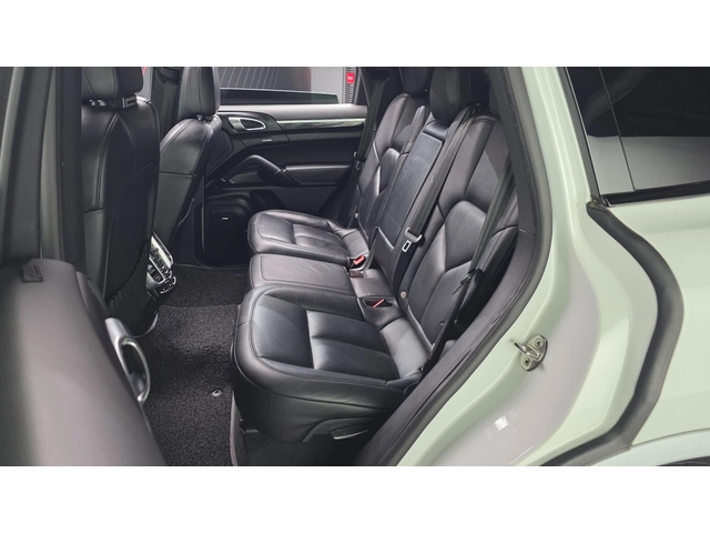 Porsche Cayenne 3.0 V6 Turbo Diesel - автомобили, коли, обяви за нови и употребявани 10