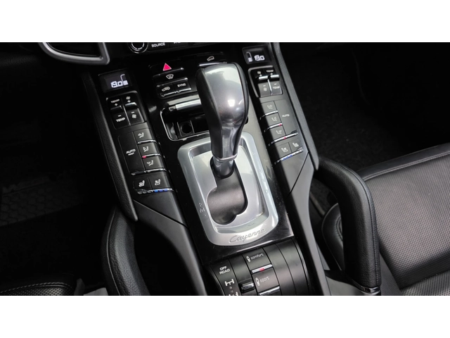 Porsche Cayenne 3.0 V6 Turbo Diesel - автомобили, коли, обяви за нови и употребявани 7