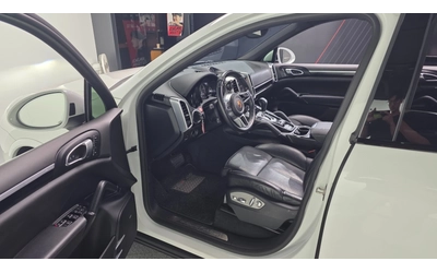 Porsche Cayenne 3.0 V6 Turbo Diesel - автомобили, коли, обяви за нови и употребявани 8