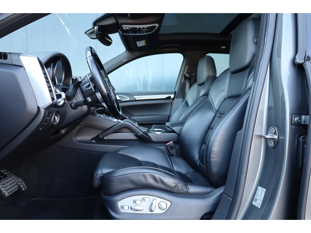 Porsche Cayenne GTS OPTIC* HD MATRIX LIGTS* BOSE* PANO* - автомобили, коли, обяви за нови и употребявани 10