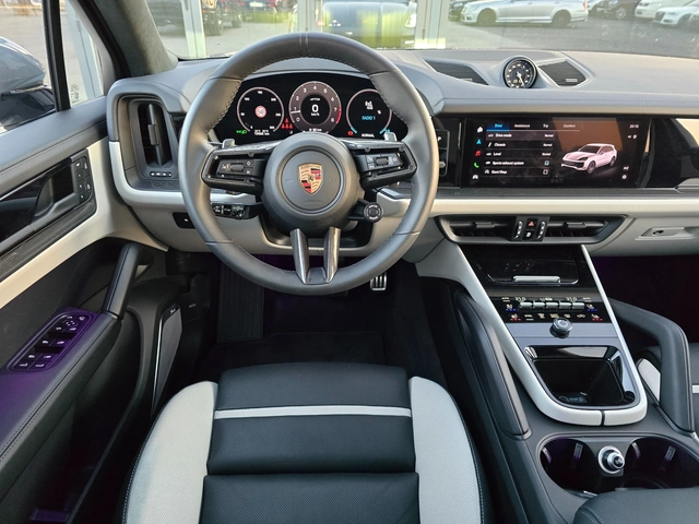 Porsche Cayenne * GTS * PANORAMA* 360* BURMASTER* - автомобили, коли, обяви за нови и употребявани 12