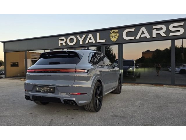 Porsche Cayenne * GTS * PANORAMA* 360* BURMASTER* - автомобили, коли, обяви за нови и употребявани 6