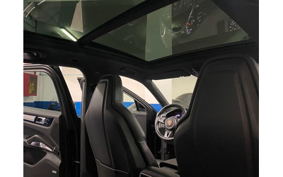 porsche-cayenne-cayenne-4-0-v8-turbo - 4