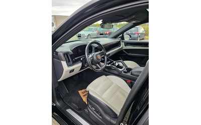 porsche-cayenne-cayenne-coupe-3-0-v6-e-hybrid - 4