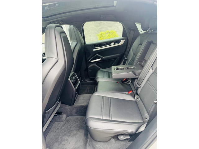 PORSCHE Cayenne Cayenne Coupe 3.0 V6 E-Hybrid - автомобили, коли, обяви за нови и употребявани 11