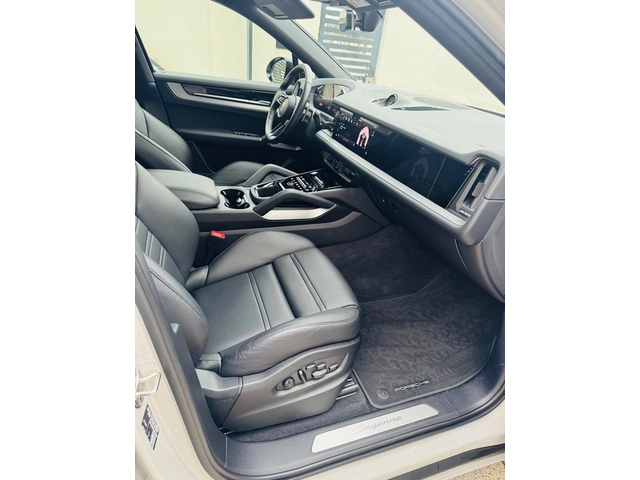 PORSCHE Cayenne Cayenne Coupe 3.0 V6 E-Hybrid - автомобили, коли, обяви за нови и употребявани 6