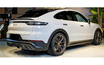 porsche-cayenne-cayenne-coupe-turbo-gt-4-0-v8 - 2