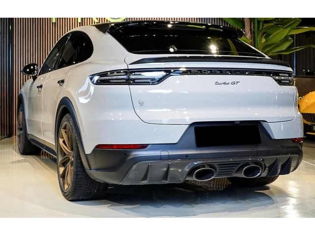 PORSCHE Cayenne Cayenne Coupe Turbo GT 4.0 V8 - автомобили, коли, обяви за нови и употребявани 4