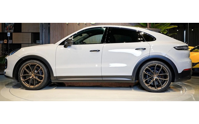 porsche-cayenne-cayenne-coupe-turbo-gt-4-0-v8 - 5