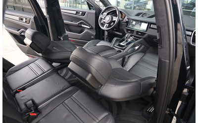 PORSCHE Cayenne Cayenne E-Hybrid - автомобили, коли, обяви за нови и употребявани 6